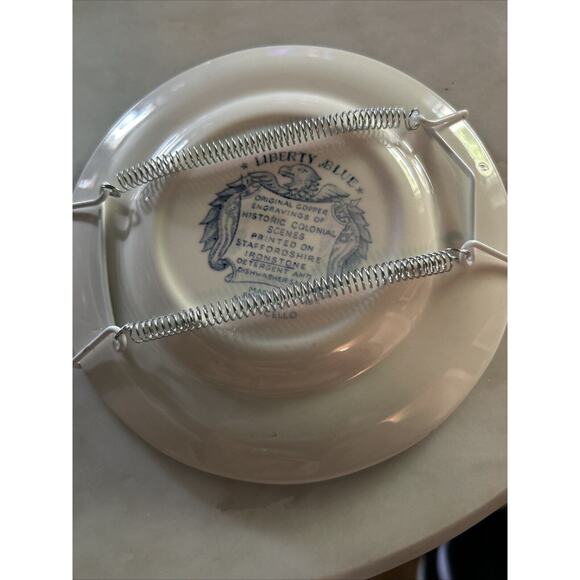 Liberty Blue Independence Hall Colonial Scene Staffordshire Ironstone Plate mini - Picture 5 of 5
